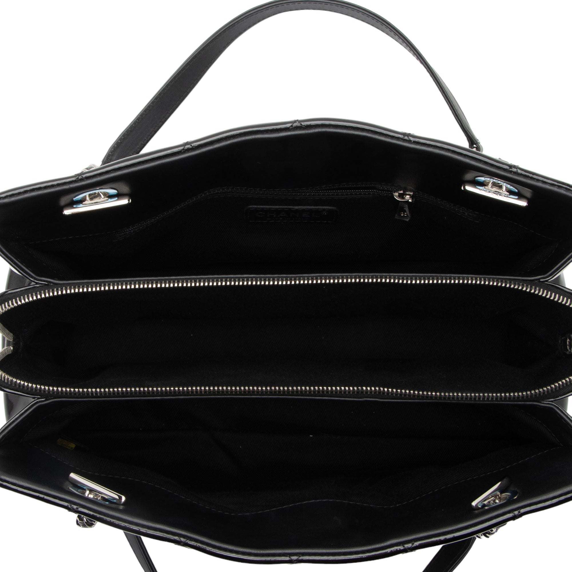 Chanel Patent Leather Timeless CC Chain Small Tote (SHF-xHTHtp)
