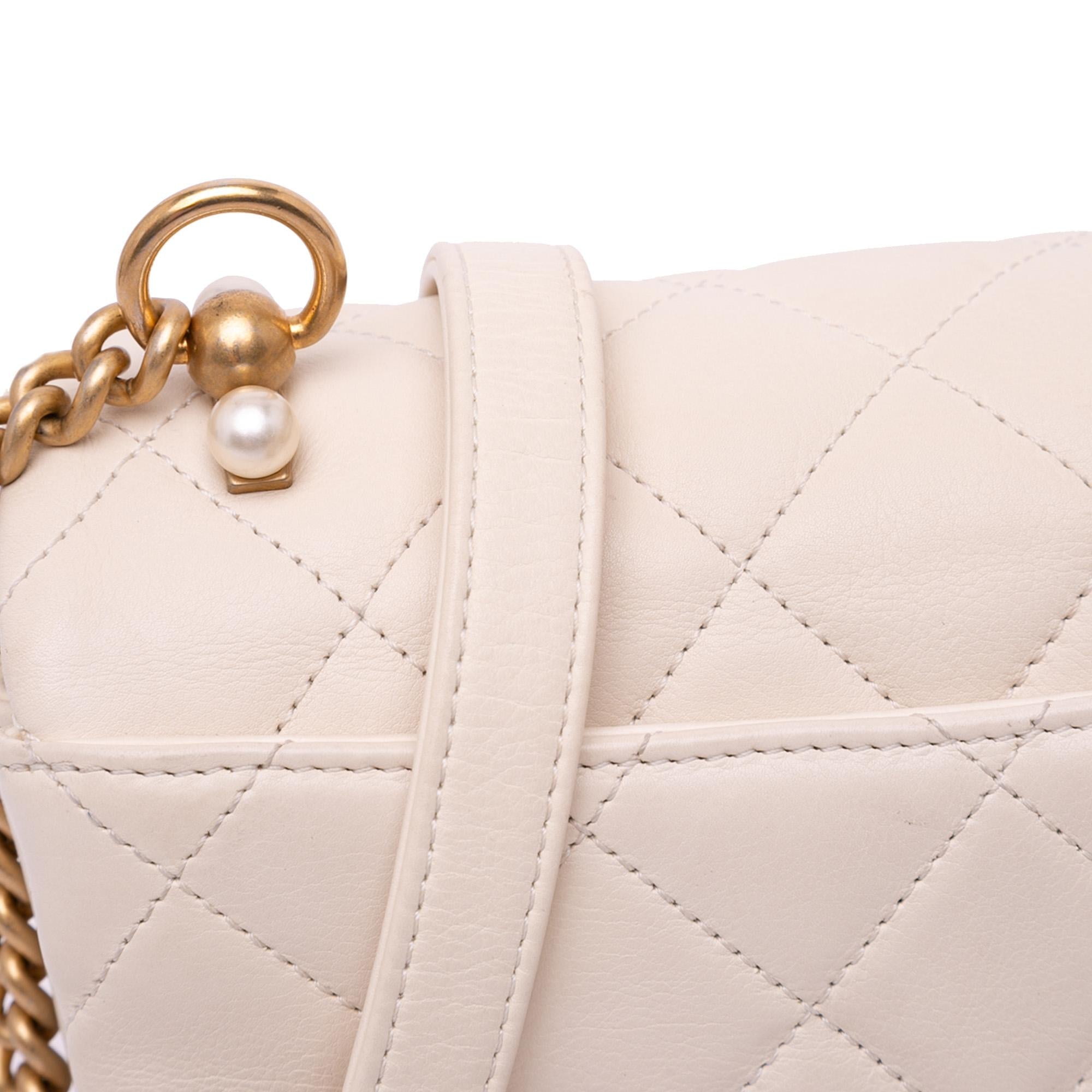 Chanel Quilted Calfskin Pearl CC Accordion Flap