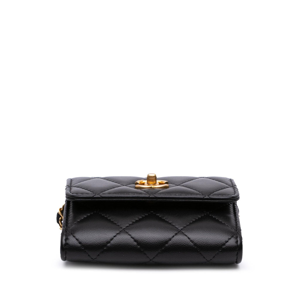 Chanel Quilted Lambskin Pearl Crush Clutch With Chain