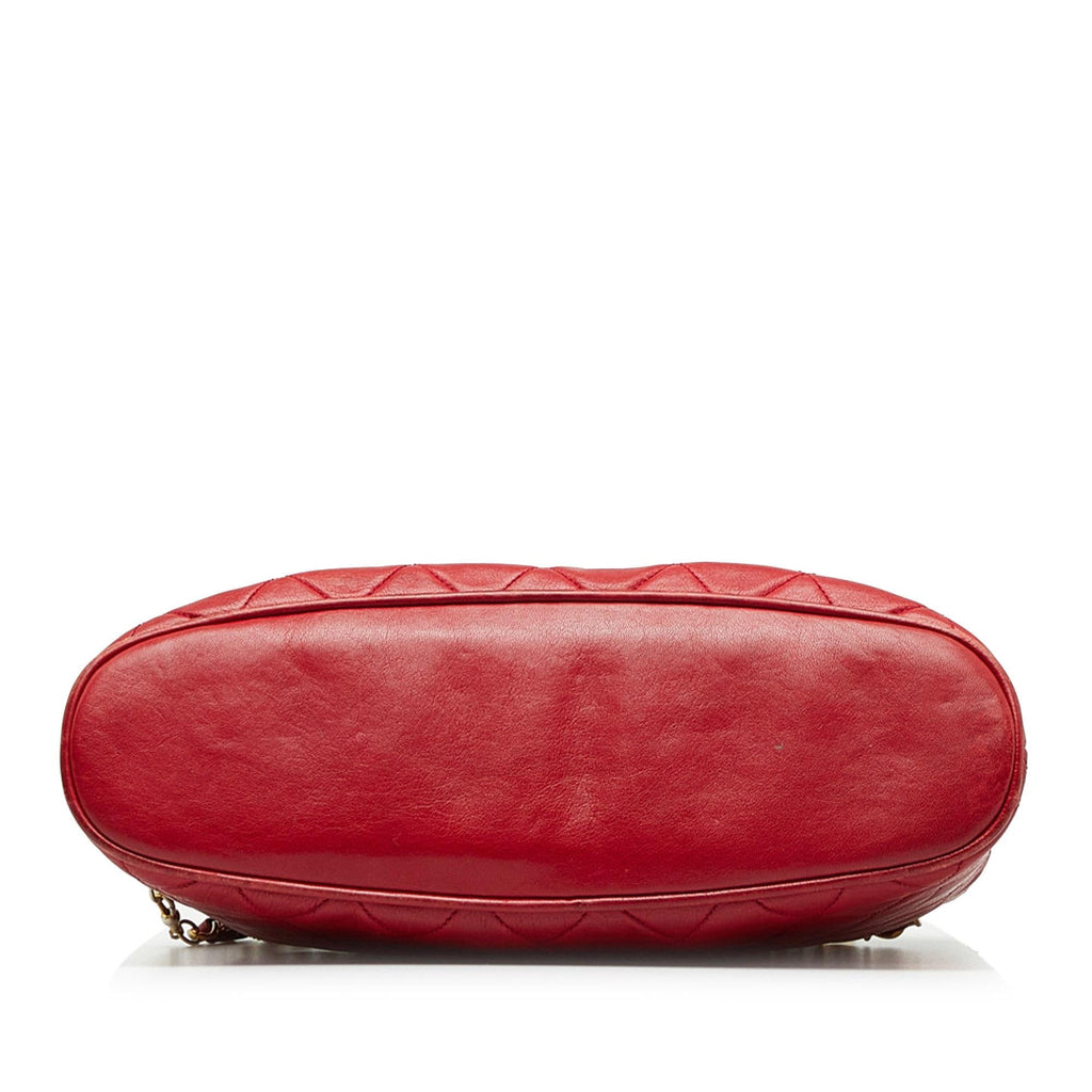 Chanel Quilted Lambskin Shoulder Bag (SHG-Qw6dWQ)
