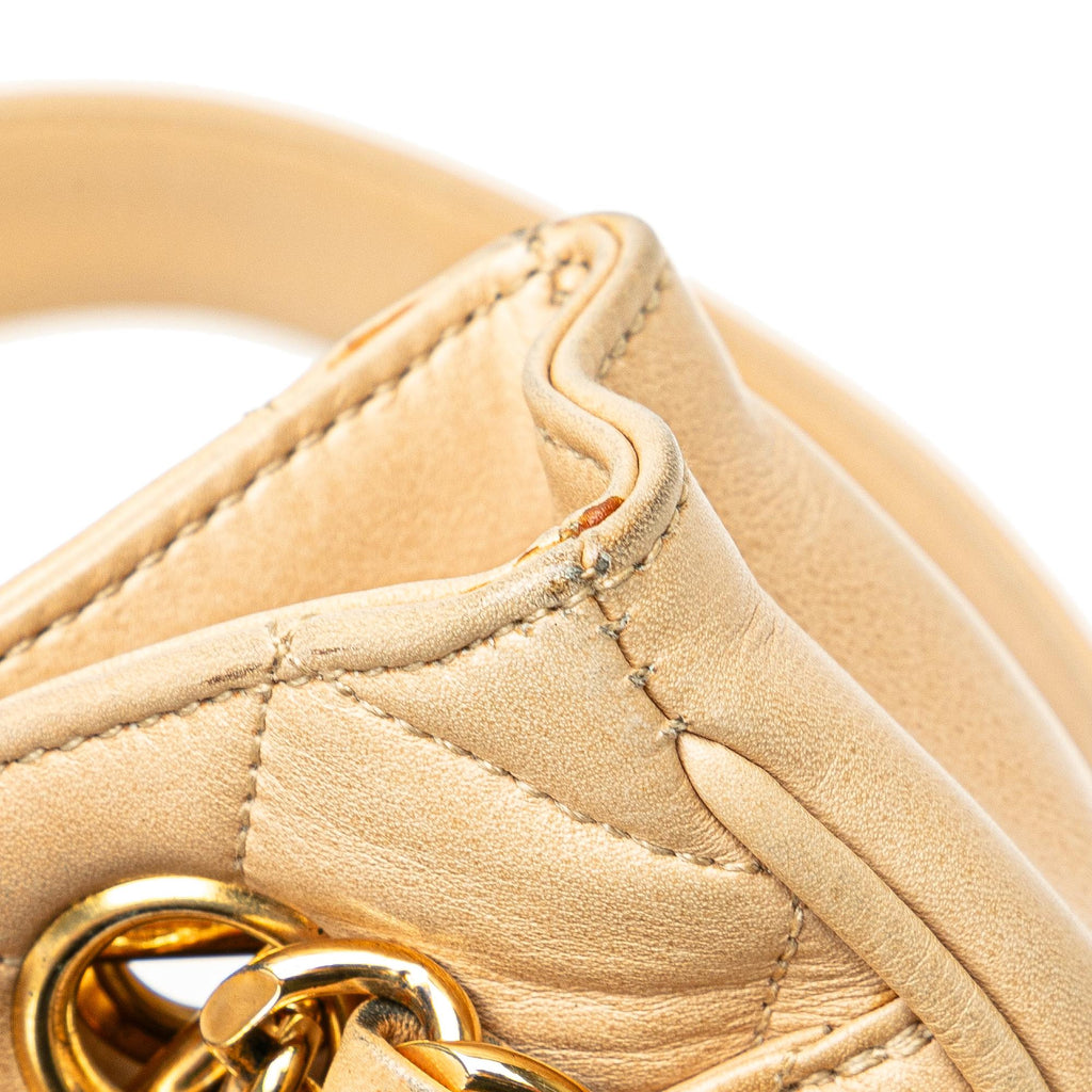 Chanel Quilted Lambskin Shoulder Bag (SHG-ng6kM3)