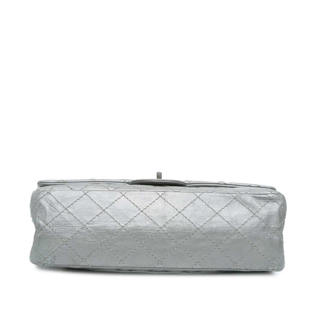 Chanel Reissue 2.55 Aged Calfskin Flap 225