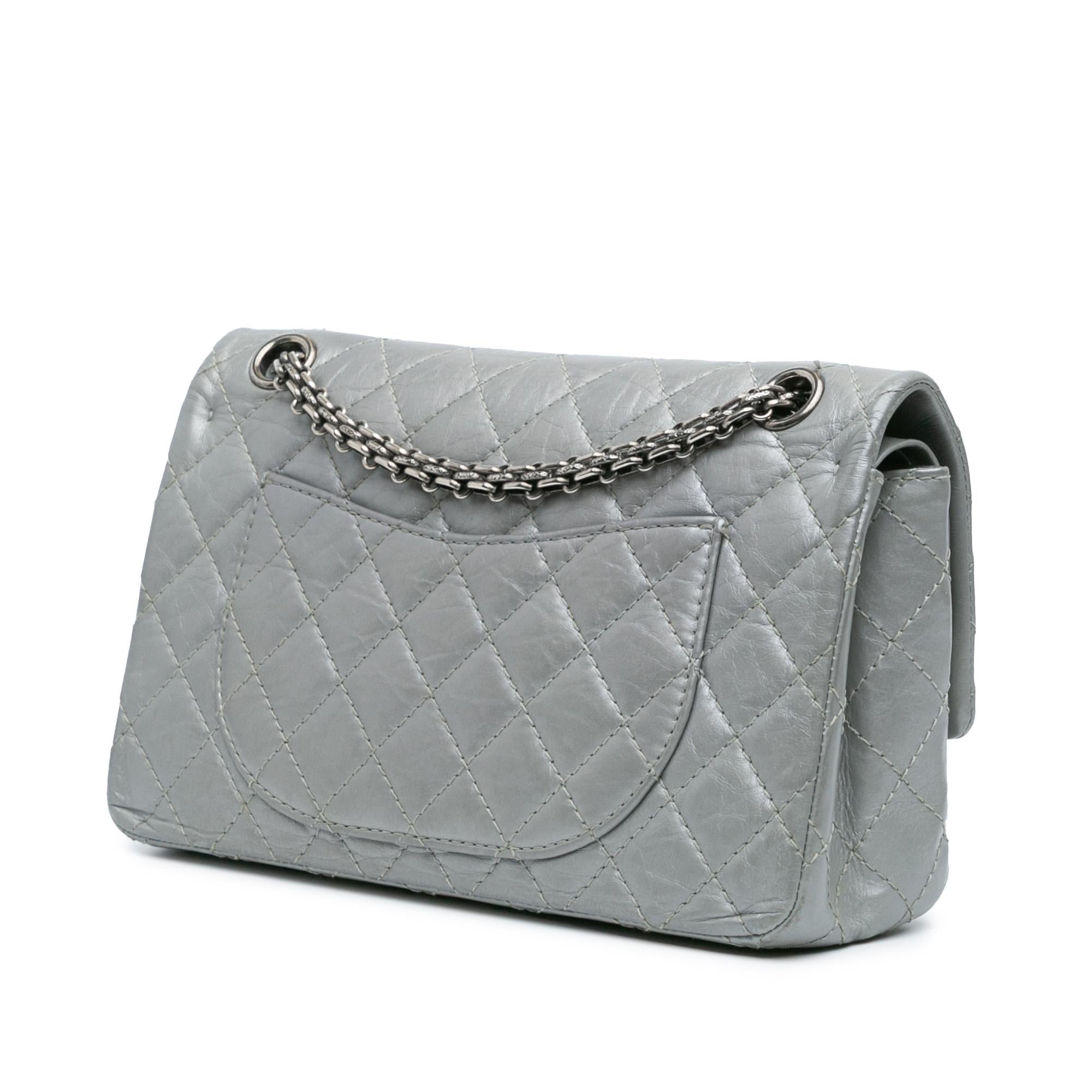 Chanel Reissue 2.55 Aged Calfskin Flap 225