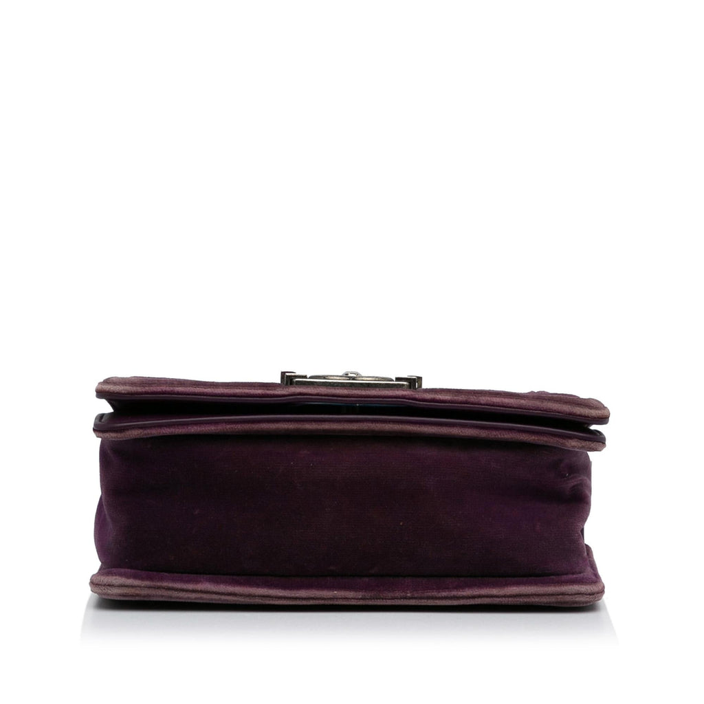 Chanel Small Boy Velvet Flap Bag (SHG-xHXqXz)