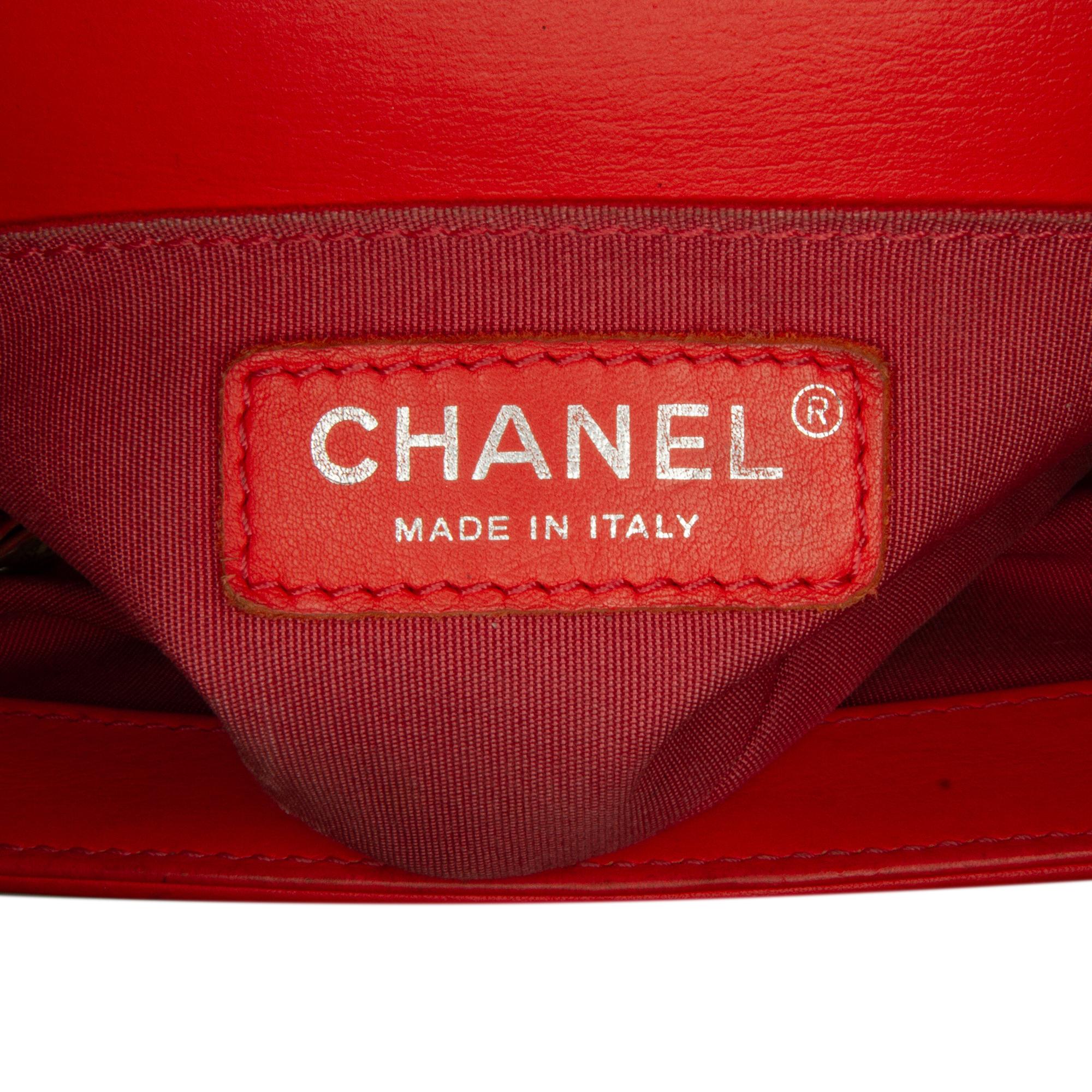 Chanel Small Chevron Boy Flap Bag (SHG-i5iuzh)