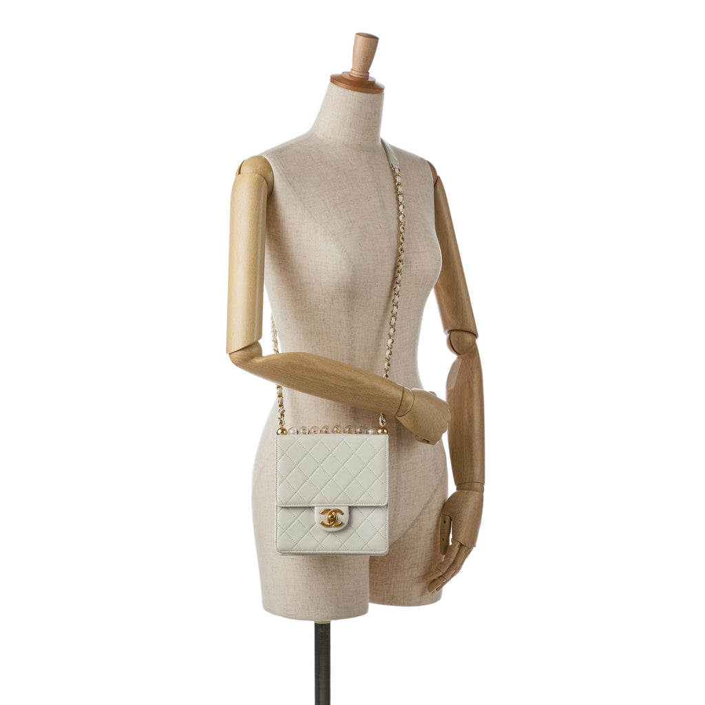 Chanel Small Chic Pearls Flap (SHG-qlIc1u)