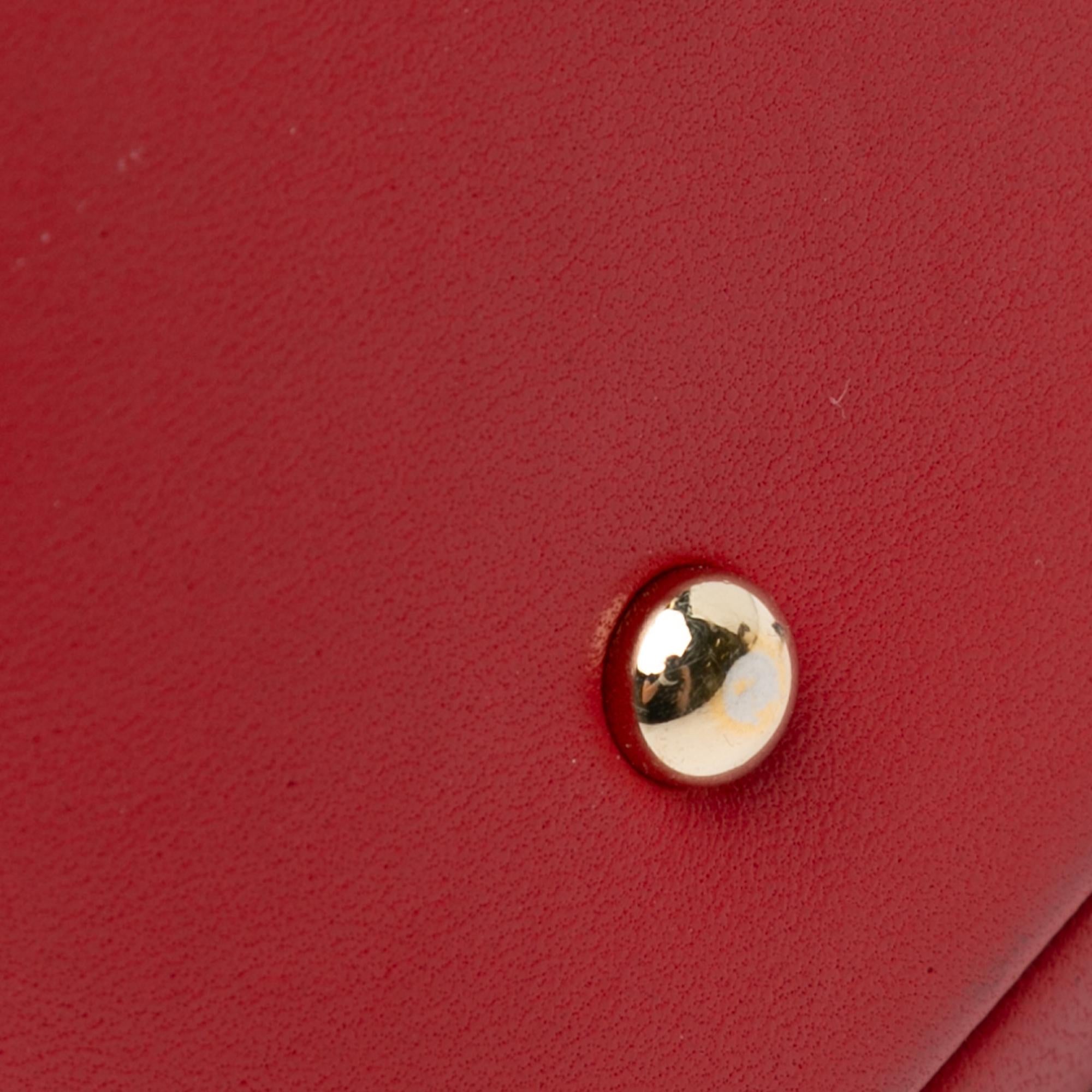 Chanel Small Lambskin Trendy CC Bowling (SHG-QJbngs)