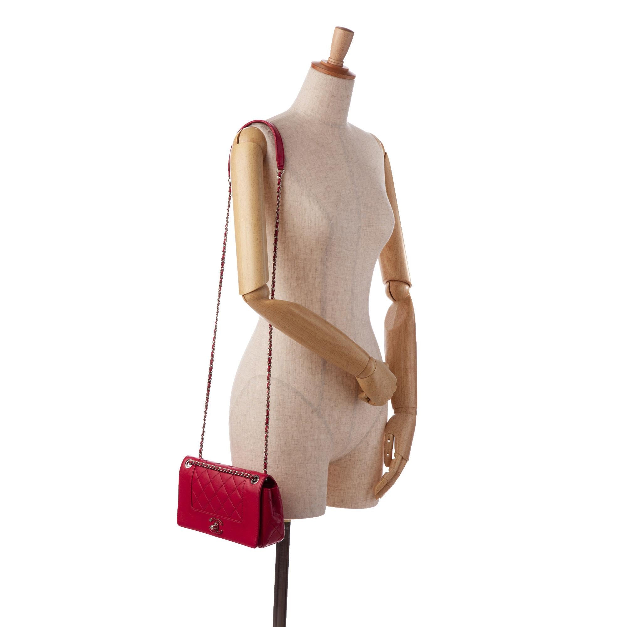 Chanel Small Mademoiselle Vintage Quilted Flap (SHG-LzunRF)