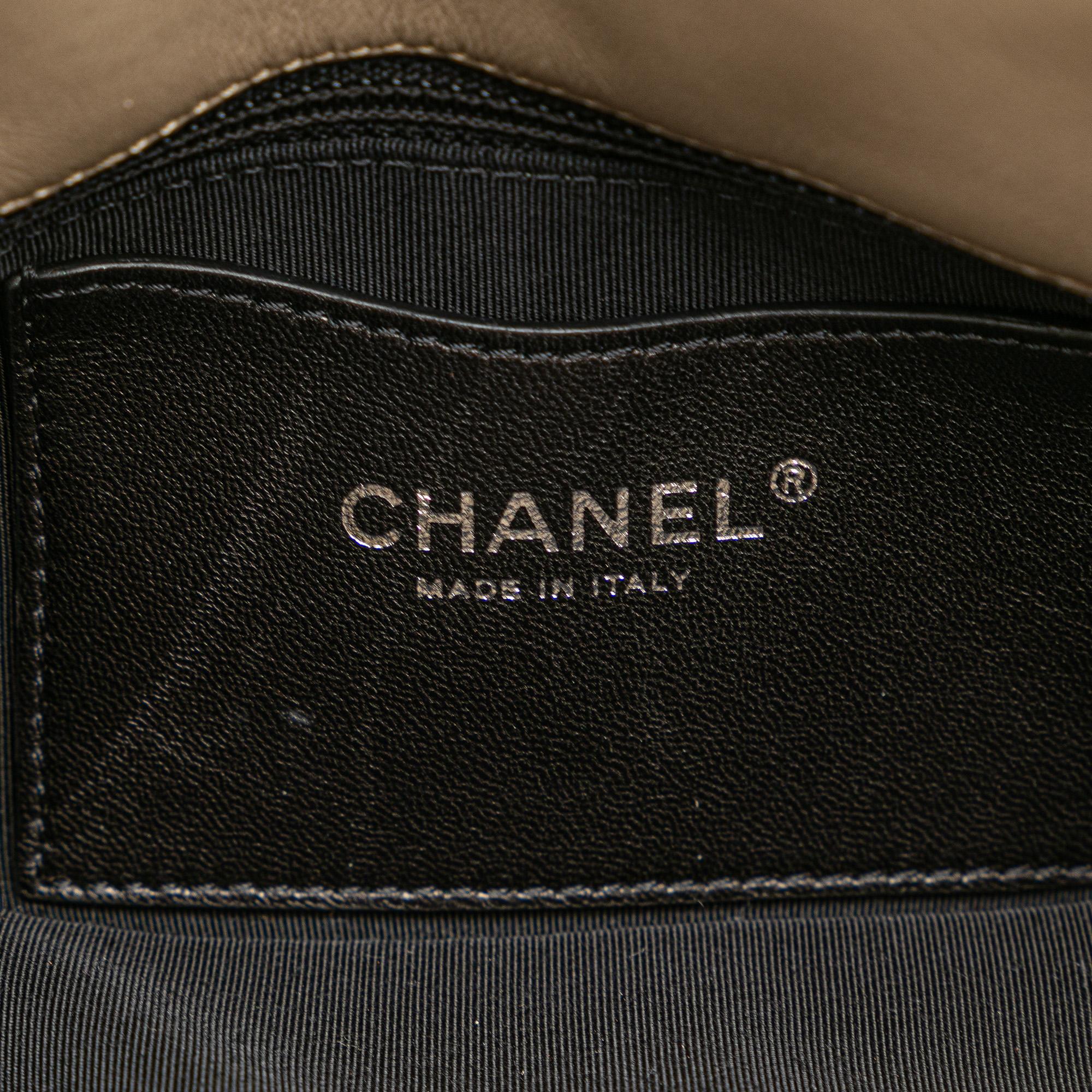 Chanel Small Patent Stitch Just Mademoiselle Bowling Bag (SHG-GjxVAH)