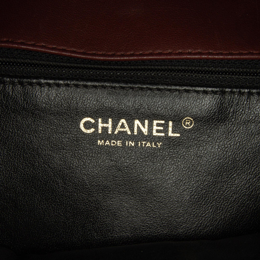 Chanel Two-Tone Day Flap Bag (SHG-ot7tWD)