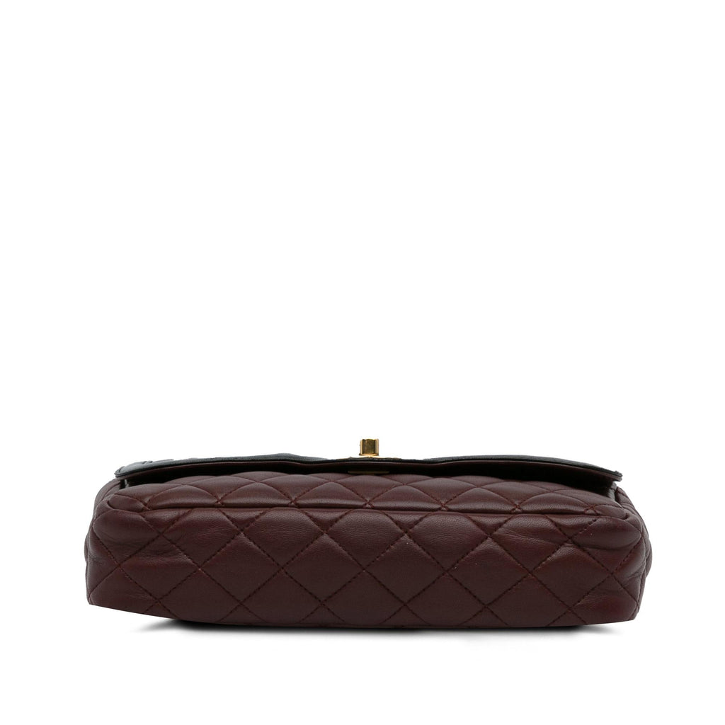 Chanel Two-Tone Day Flap Bag (SHG-ot7tWD)