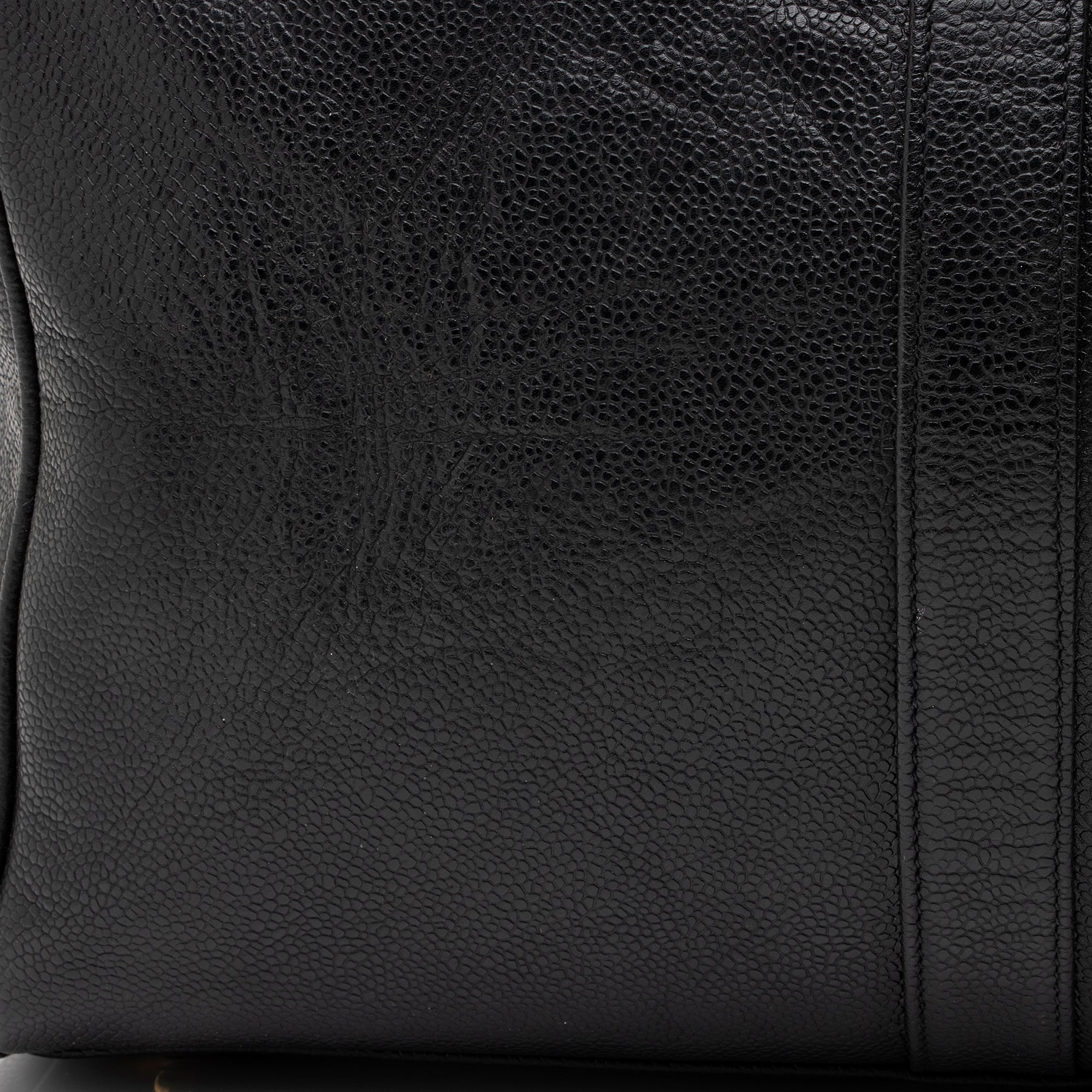 Chanel Vintage Caviar Leather Timeless CC Duffle Bag (SHF-8OA81f)