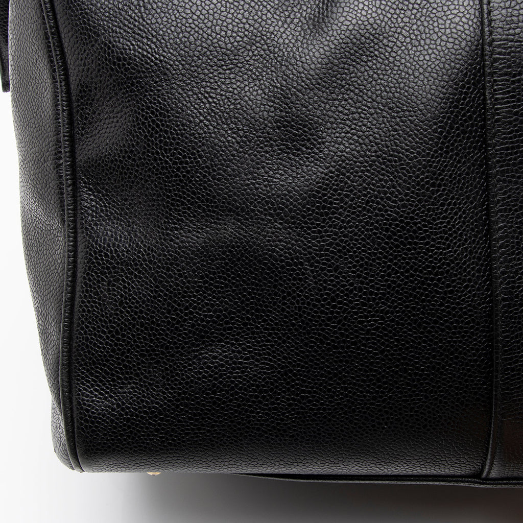 Chanel Vintage Caviar Leather Timeless CC Duffle Bag (SHF-8OA81f)