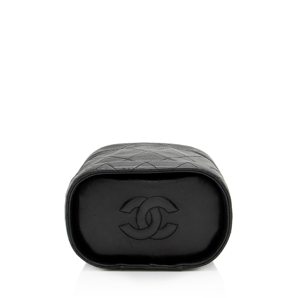 Chanel Vintage Lambskin Tassle Vanity Case with Chain
