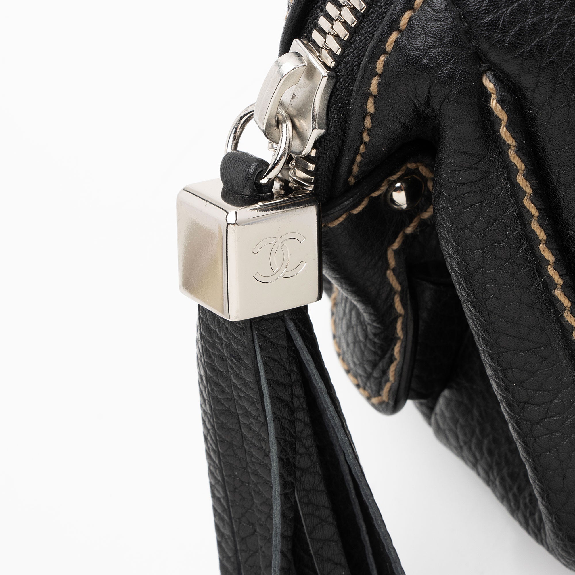 Chanel Vintage Embossed Leather LAX Tassel Small Satchel (SHF-Y2nyR2)