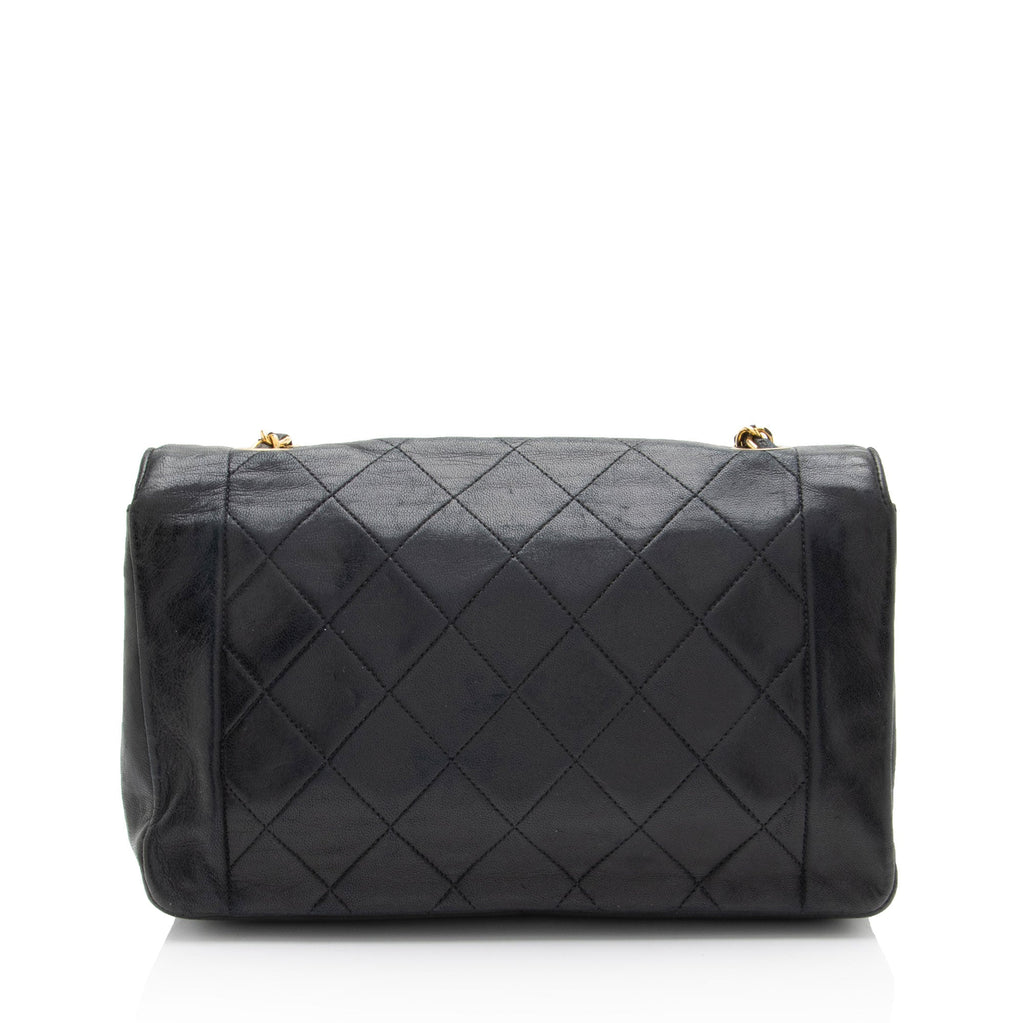 Chanel Vintage Quilted Lambskin Diana Medium Flap Bag