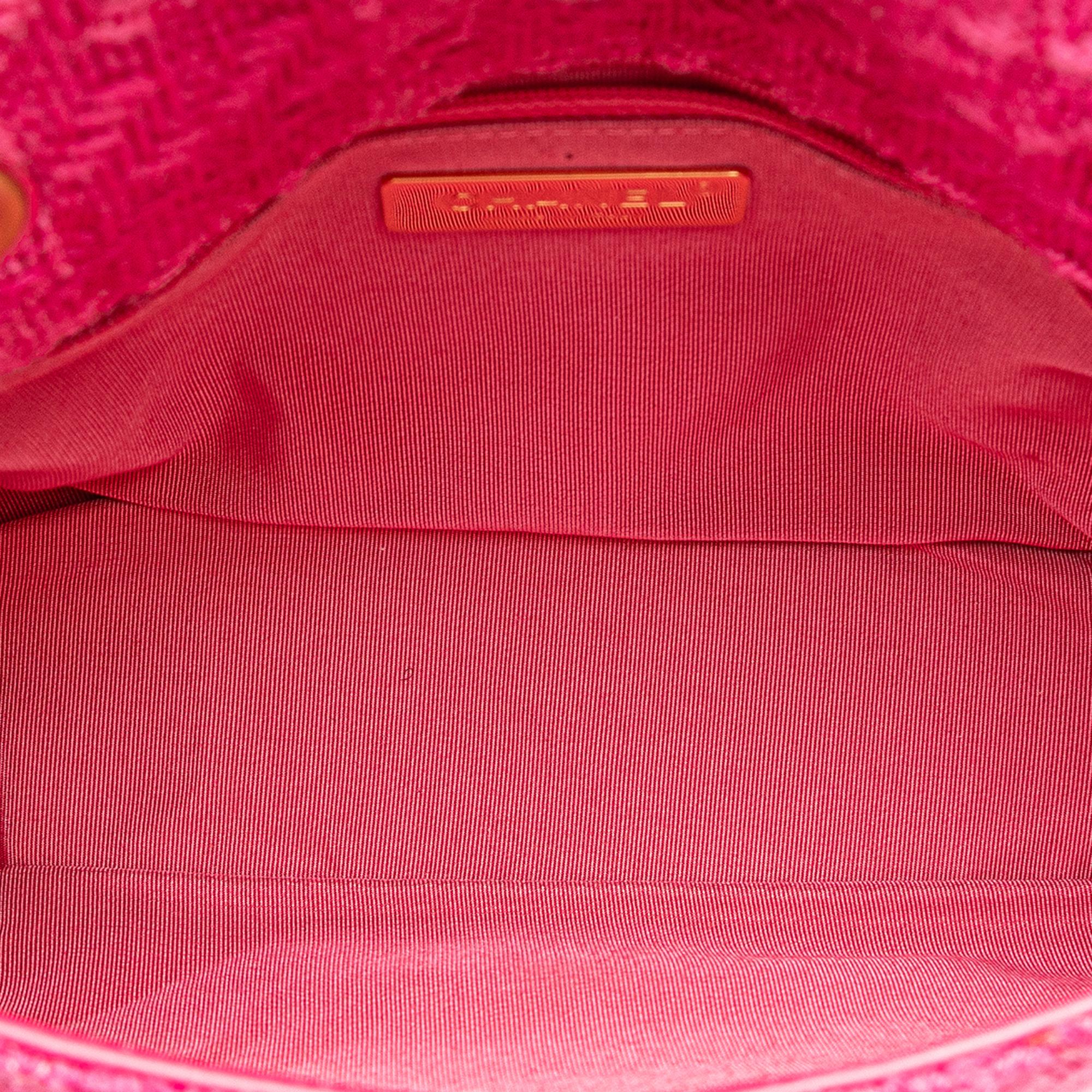 Chanel Wool Tweed Giant Logo Flap (SHG-QVYxbc)