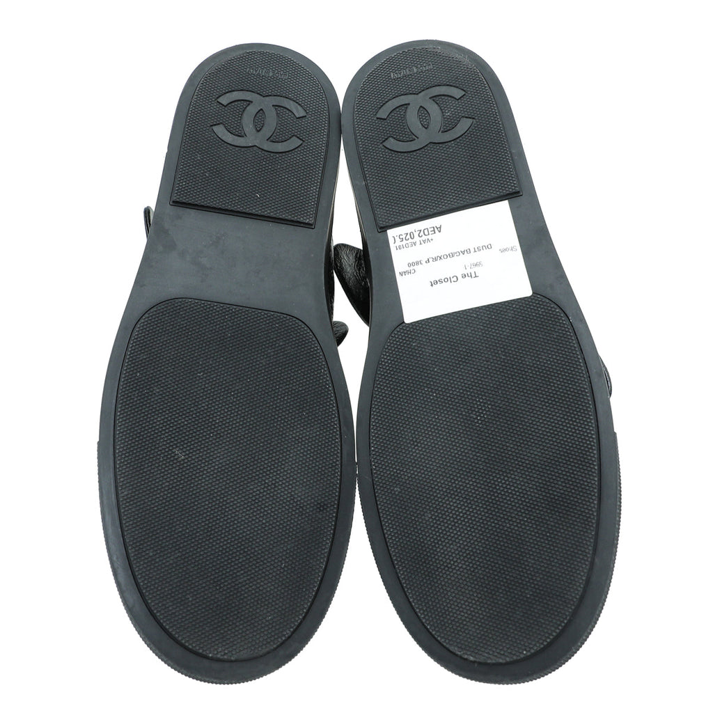 Chanel Black Crumpled CC Bow Sneakers 39.5