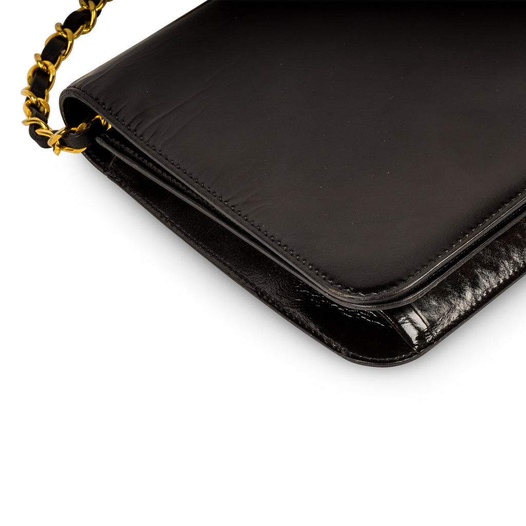 Chanel Vintage Flap Bag - Black - Patent
