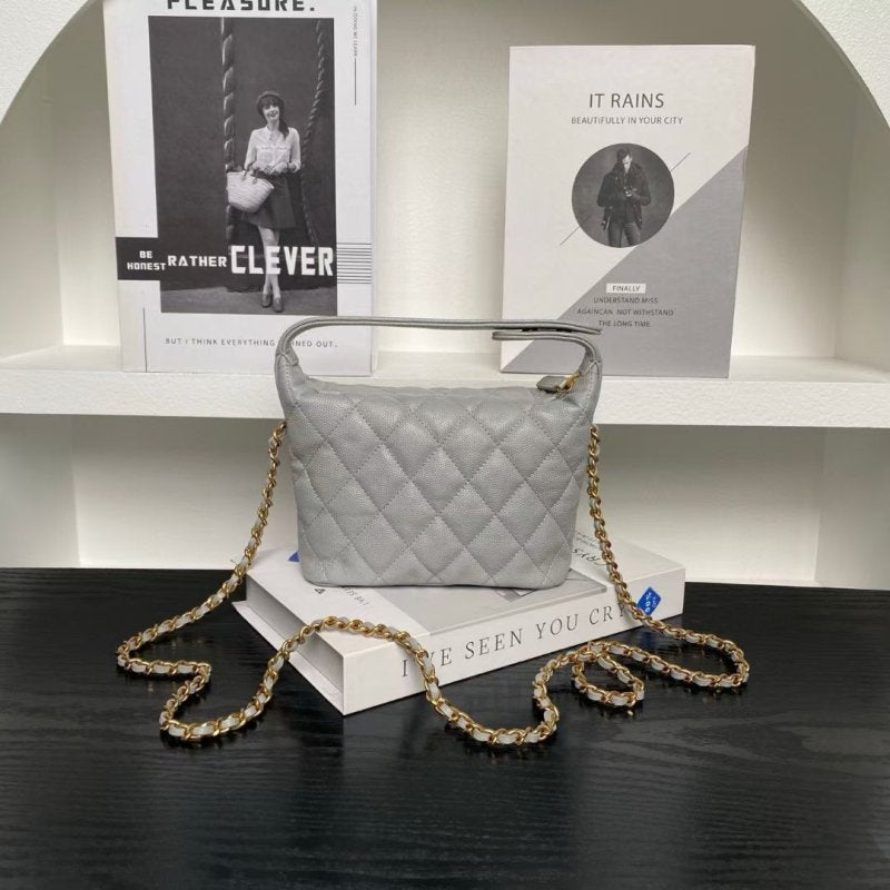 Chanel C Hand Bag BG0525115