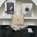 Chanel Coco crush Handle Bag BG0525097