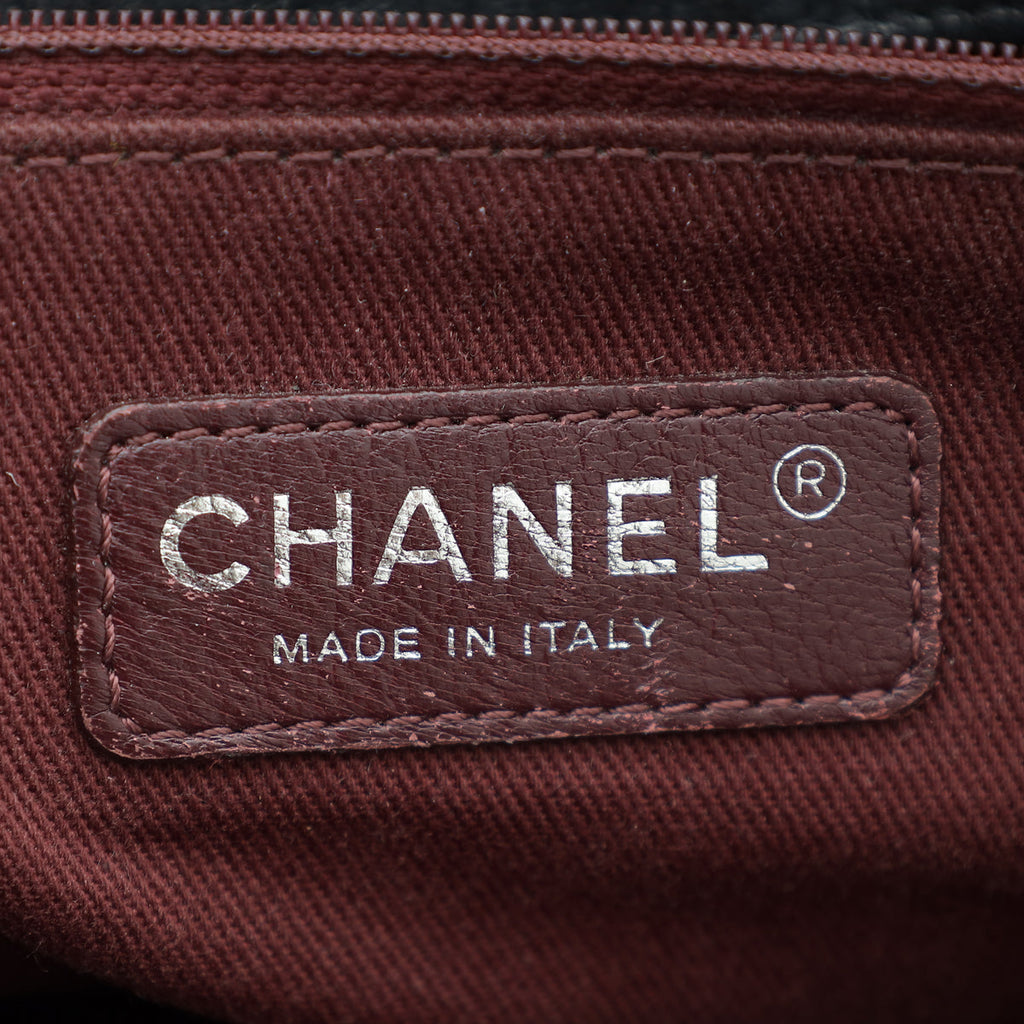 Chanel Black Goatskin Quilted Medium Gentle Boy Flap Bag