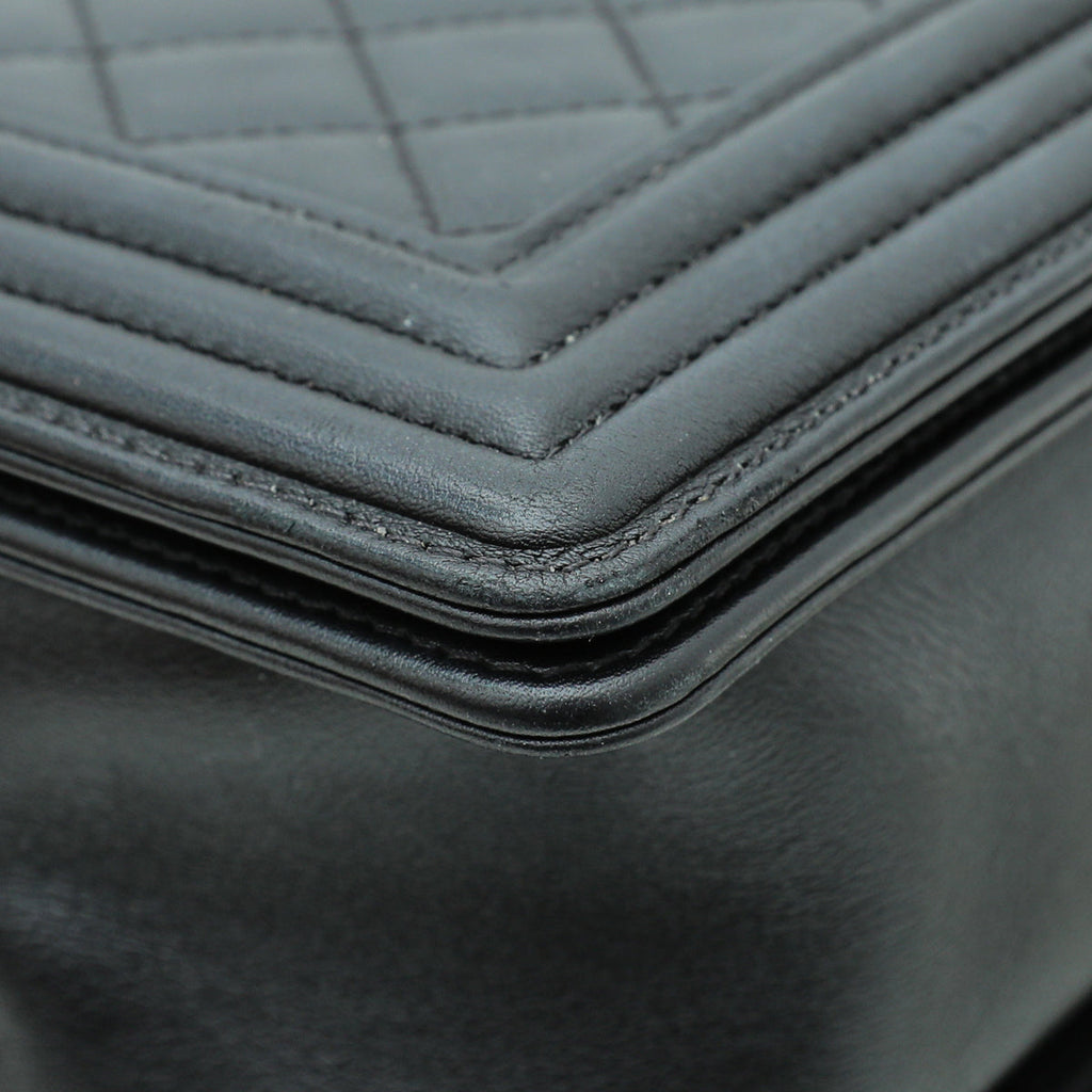 Chanel Black Le Boy New Medium Flap Bag