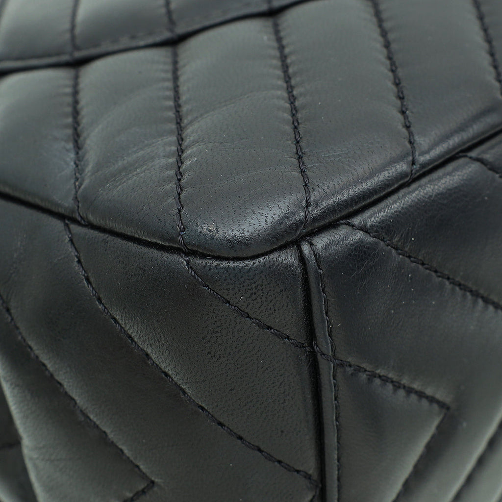 Chanel Black Chevron Classic Maxi Single Flap Bag