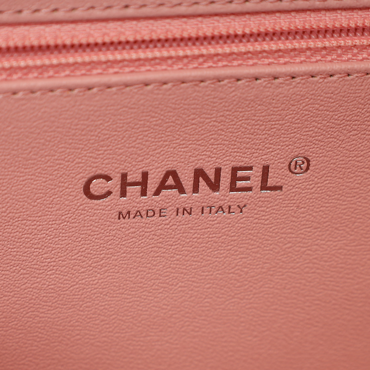 Chanel Bicolor CC Filigree Medium Vanity Case