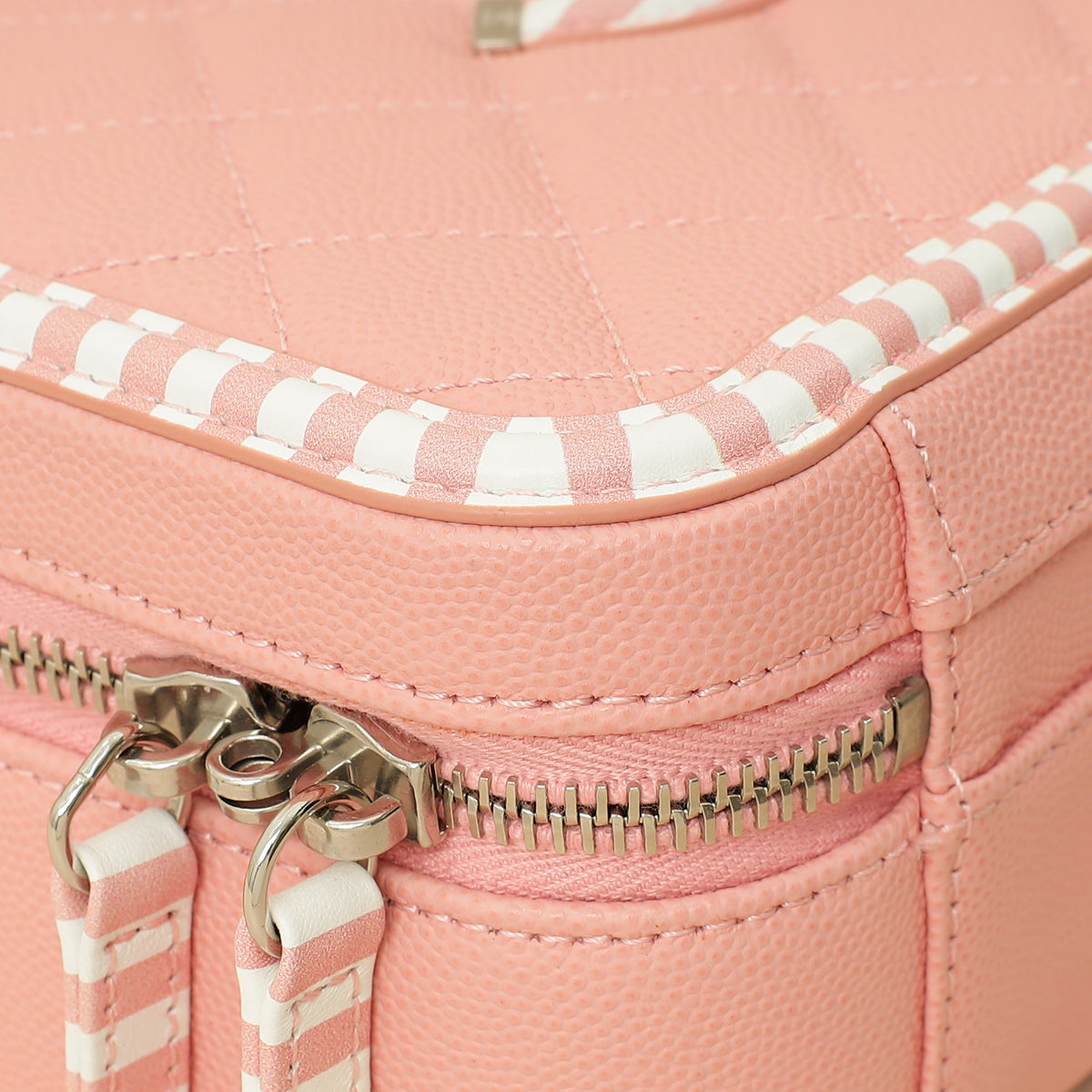 Chanel Bicolor CC Filigree Medium Vanity Case