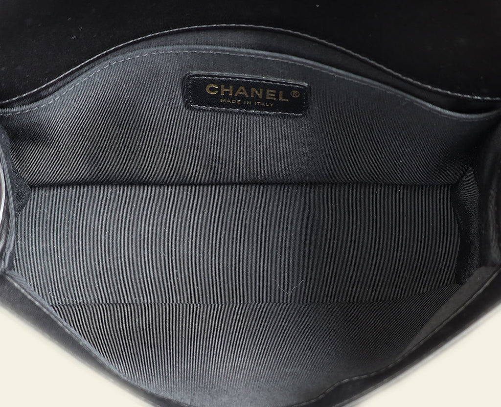 Chanel Black Le Boy Quilted Medium Flap Bag