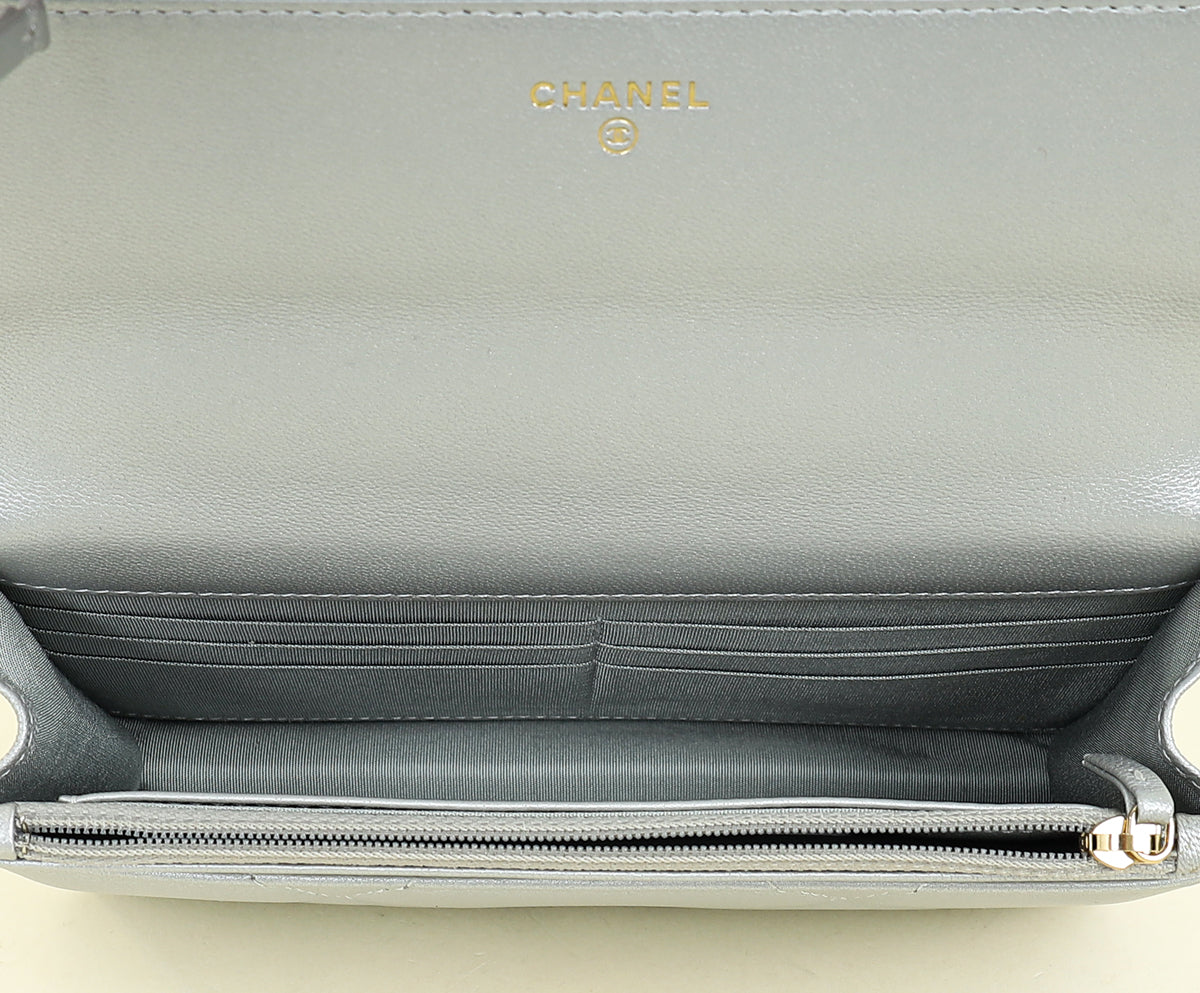 Chanel Silver CC 19 Wallet On Chain