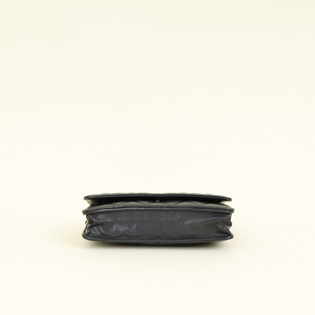 Chanel Black CC Classic Wallet On Chain