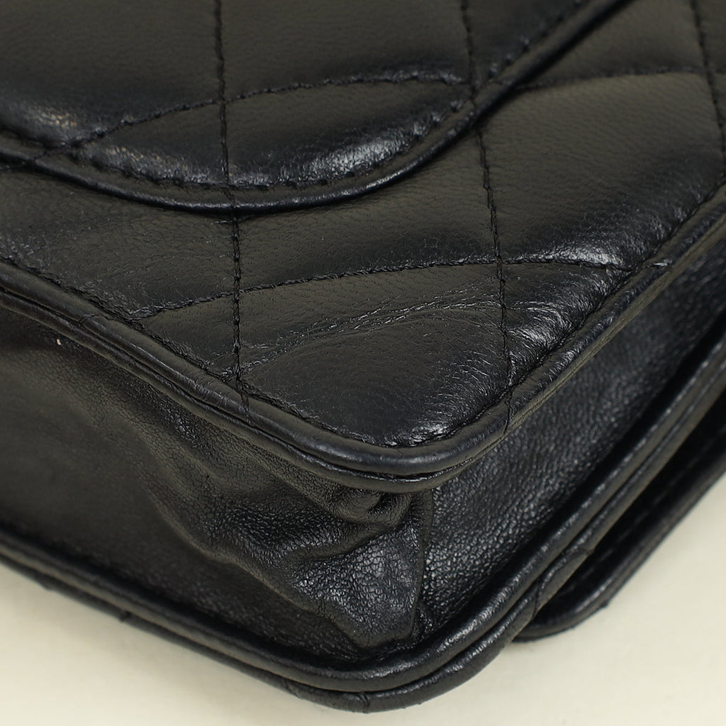 Chanel Black CC Classic Wallet On Chain