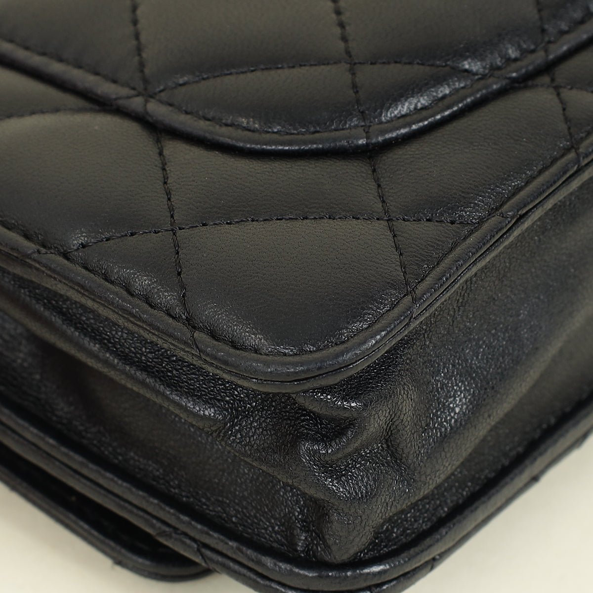 Chanel Black CC Classic Wallet On Chain