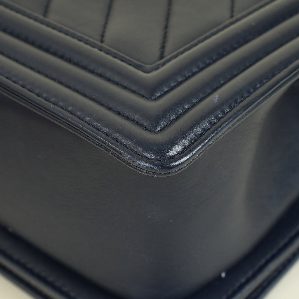 Chanel Navy Chevron Le Boy Medium Flap Bag
