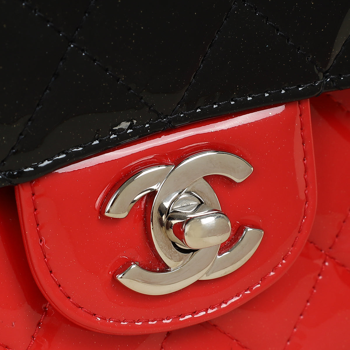 Chanel Bicolor CC Classic 11,12 Double Flap Medium Bag
