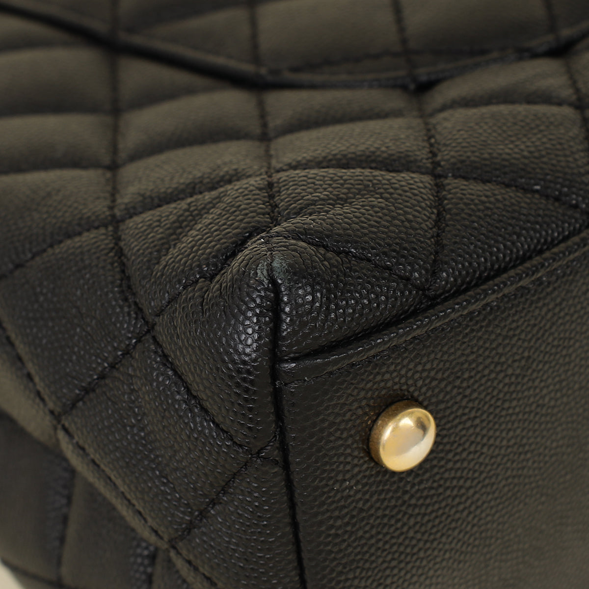 Chanel Black CC Coco Handle Caviar Bag with Lizard Handle