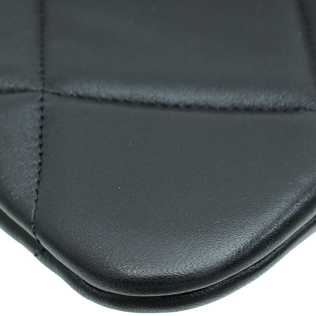 Chanel Black CC 19 Medium Case