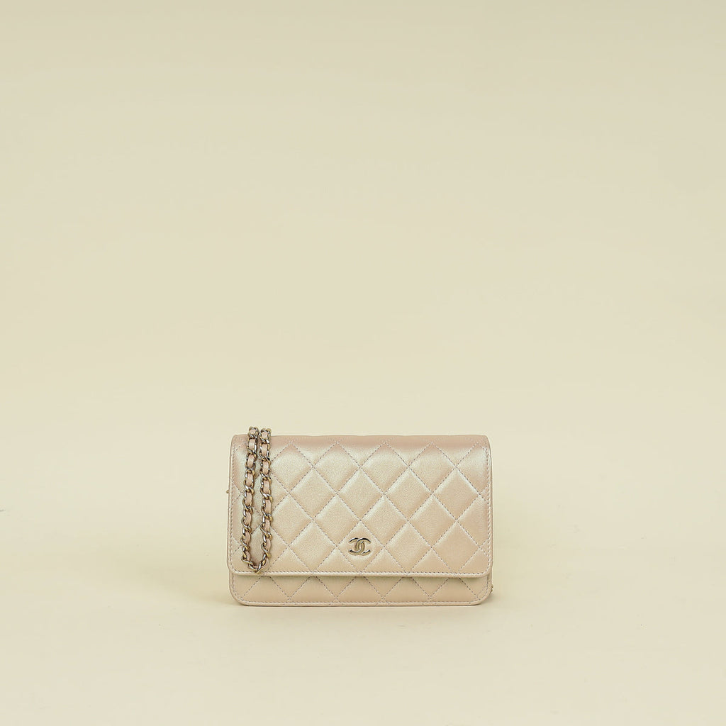 Chanel Metallic Pearly Pink CC Classic Wallet on Chain