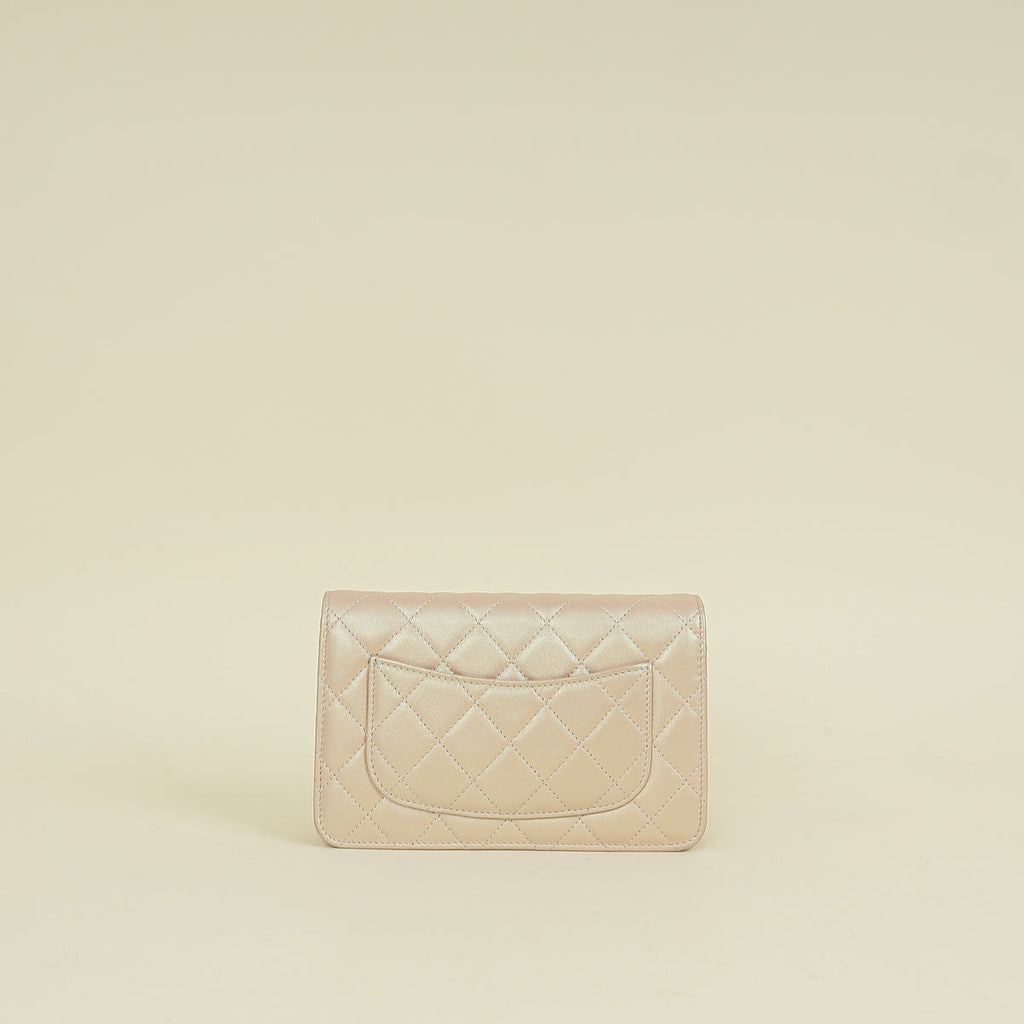 Chanel Metallic Pearly Pink CC Classic Wallet on Chain