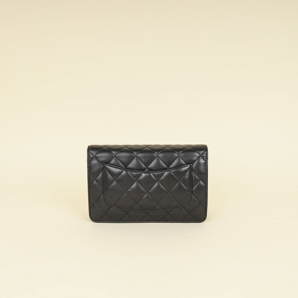 Chanel Black CC Classic Wallet On Chain