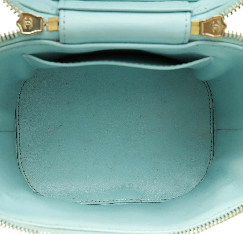 Chanel Mint Green CC Trendy Vanity Case