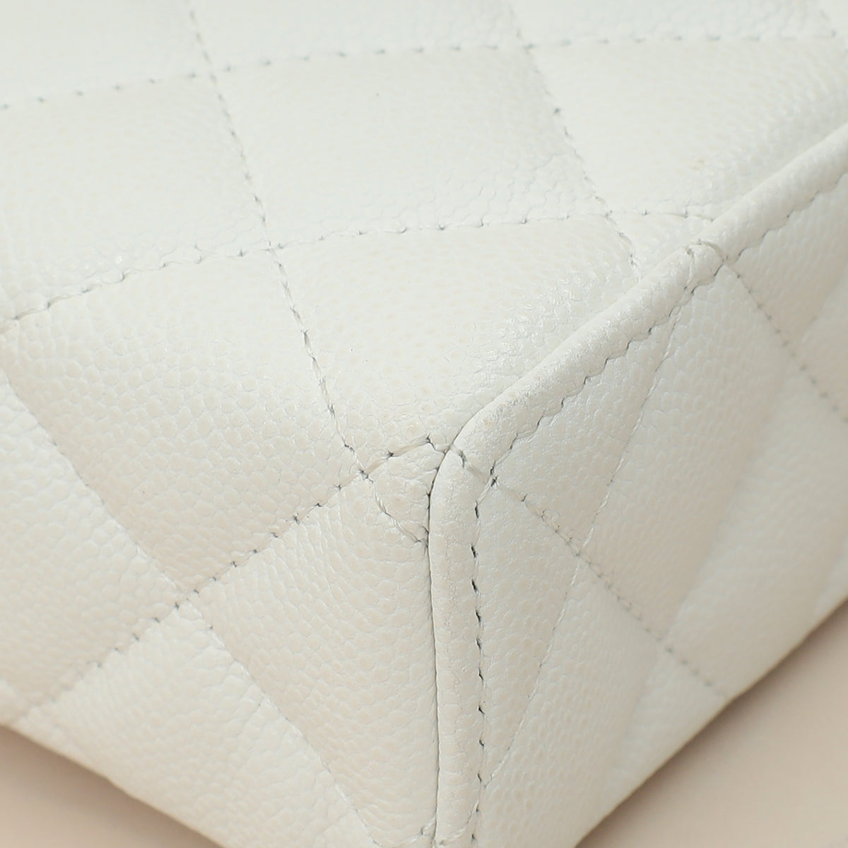 Chanel White CC Quilted Top Handle Slim Vanity With Chain