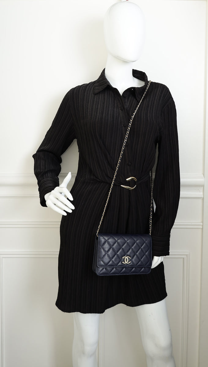 Chanel Indigo Blue CC Classic Wallet On Chain
