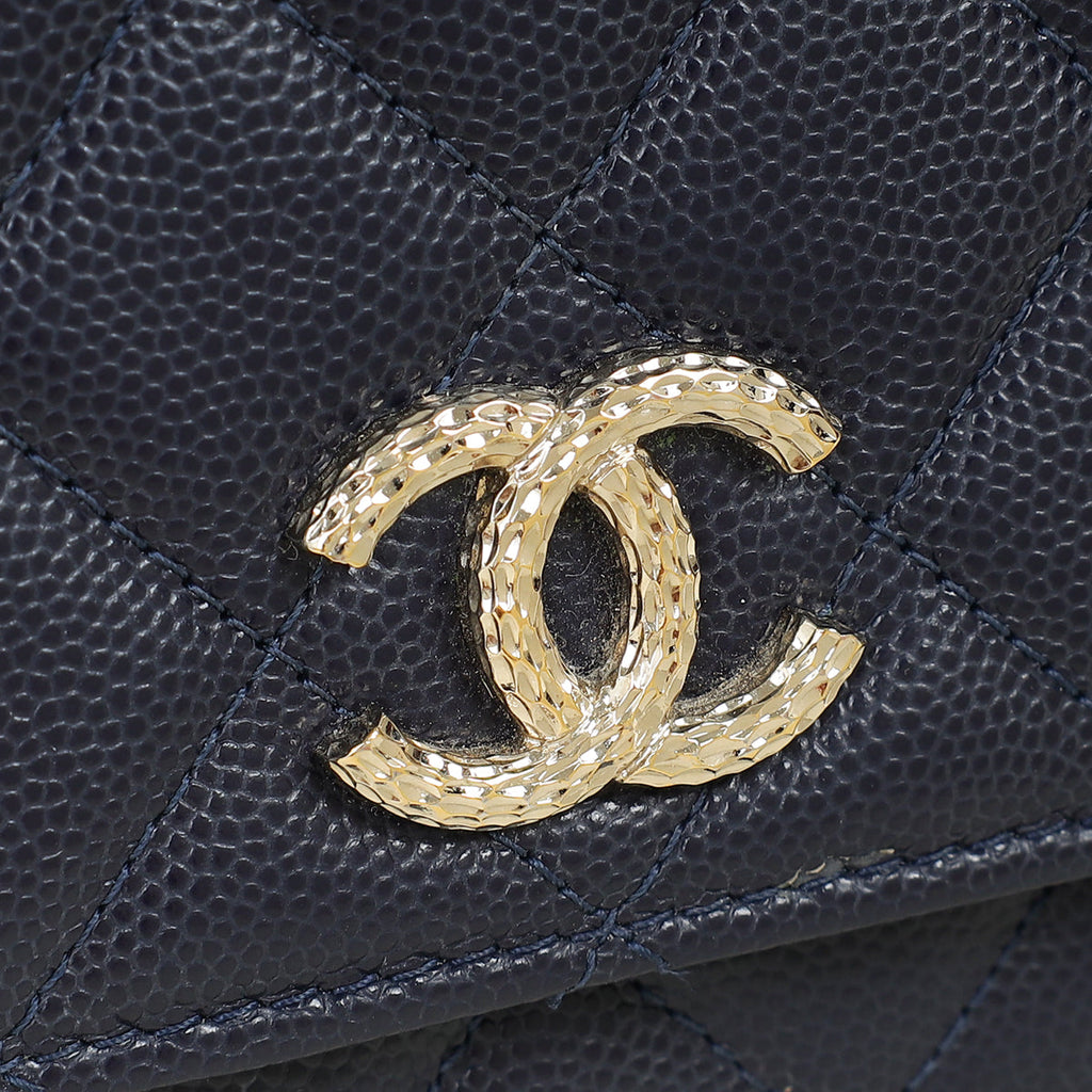 Chanel Indigo Blue CC Classic Wallet On Chain