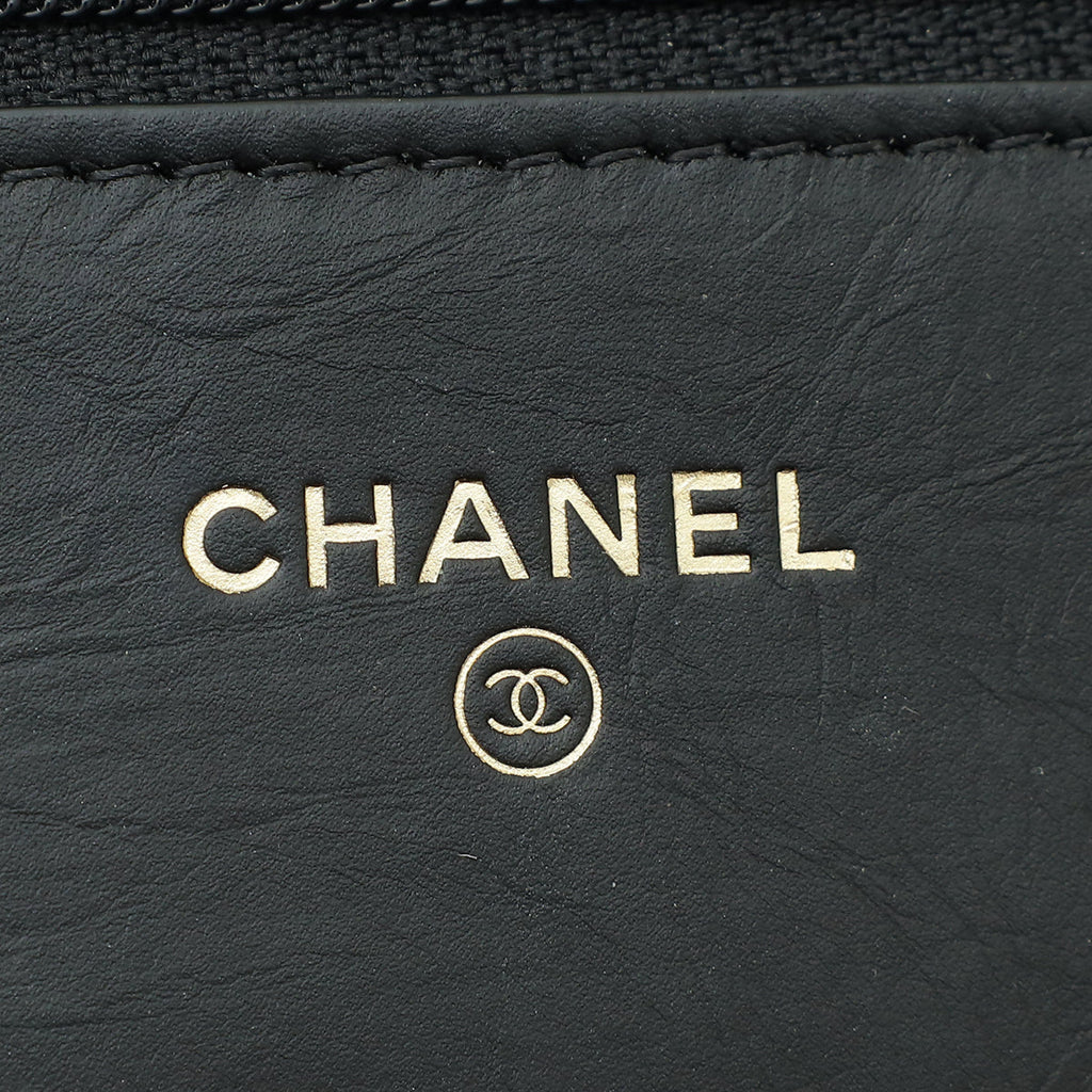 Chanel Black Aged 2.55 Reissue Wallet on Chain
