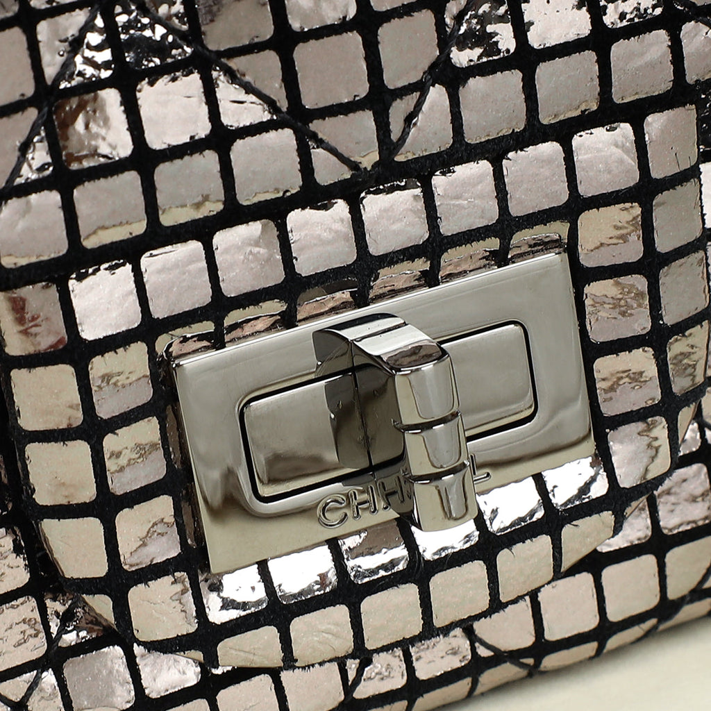 Chanel Metallic Black Mirror 2.55 Reissue Double Flap 225 Bag