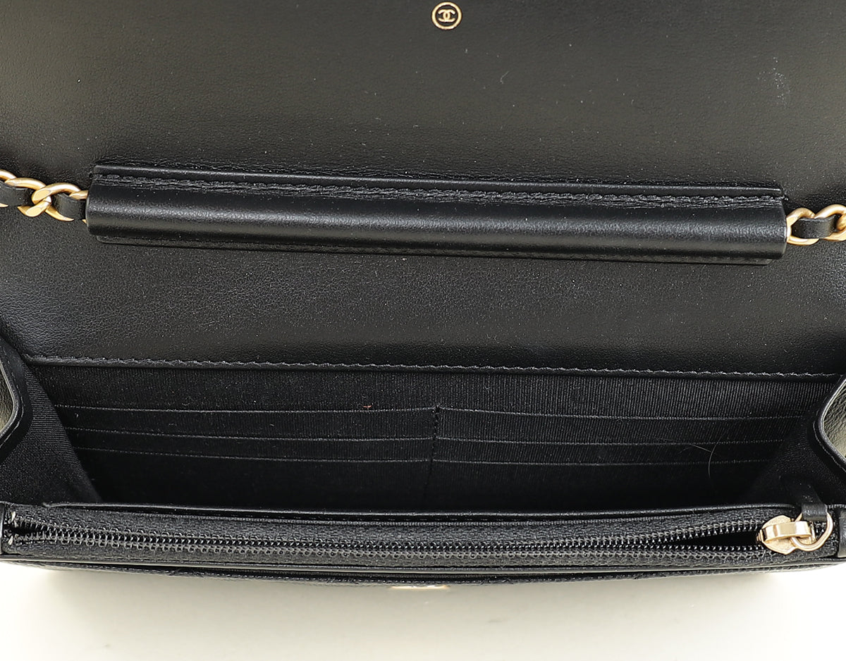Chanel Black CC Filigree Wallet On Chain