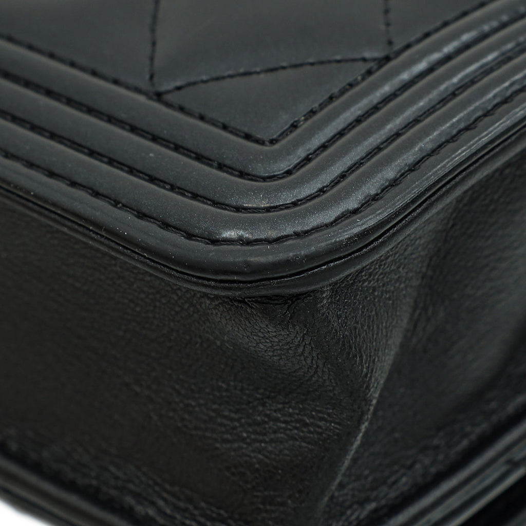 Chanel Black Le Boy Wallet On Chain